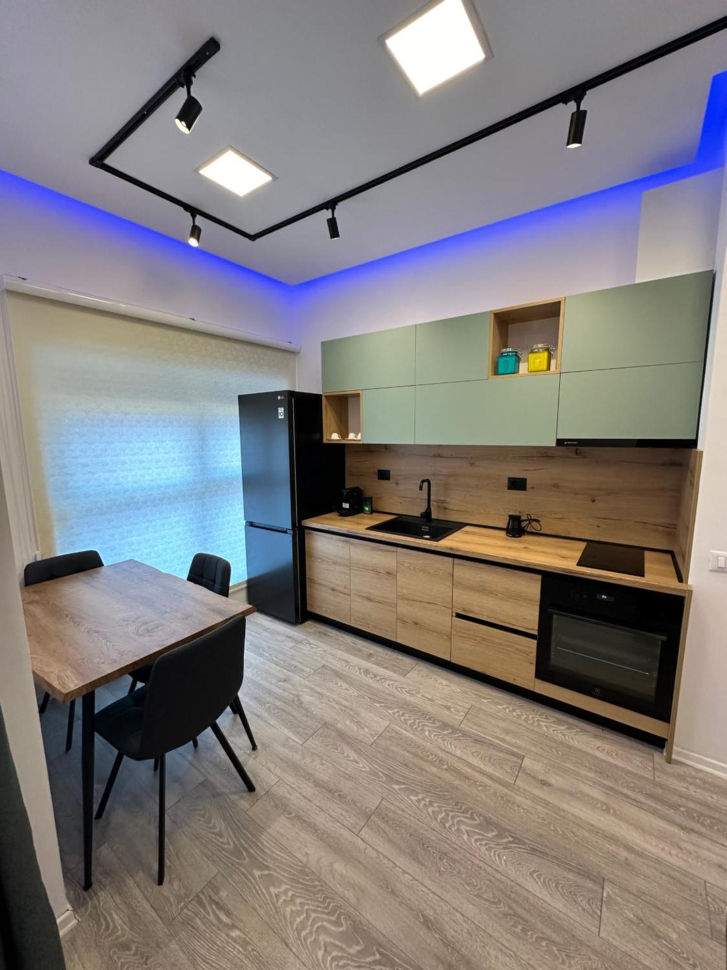 Sunflower Apartment Tirana Buitenkant foto