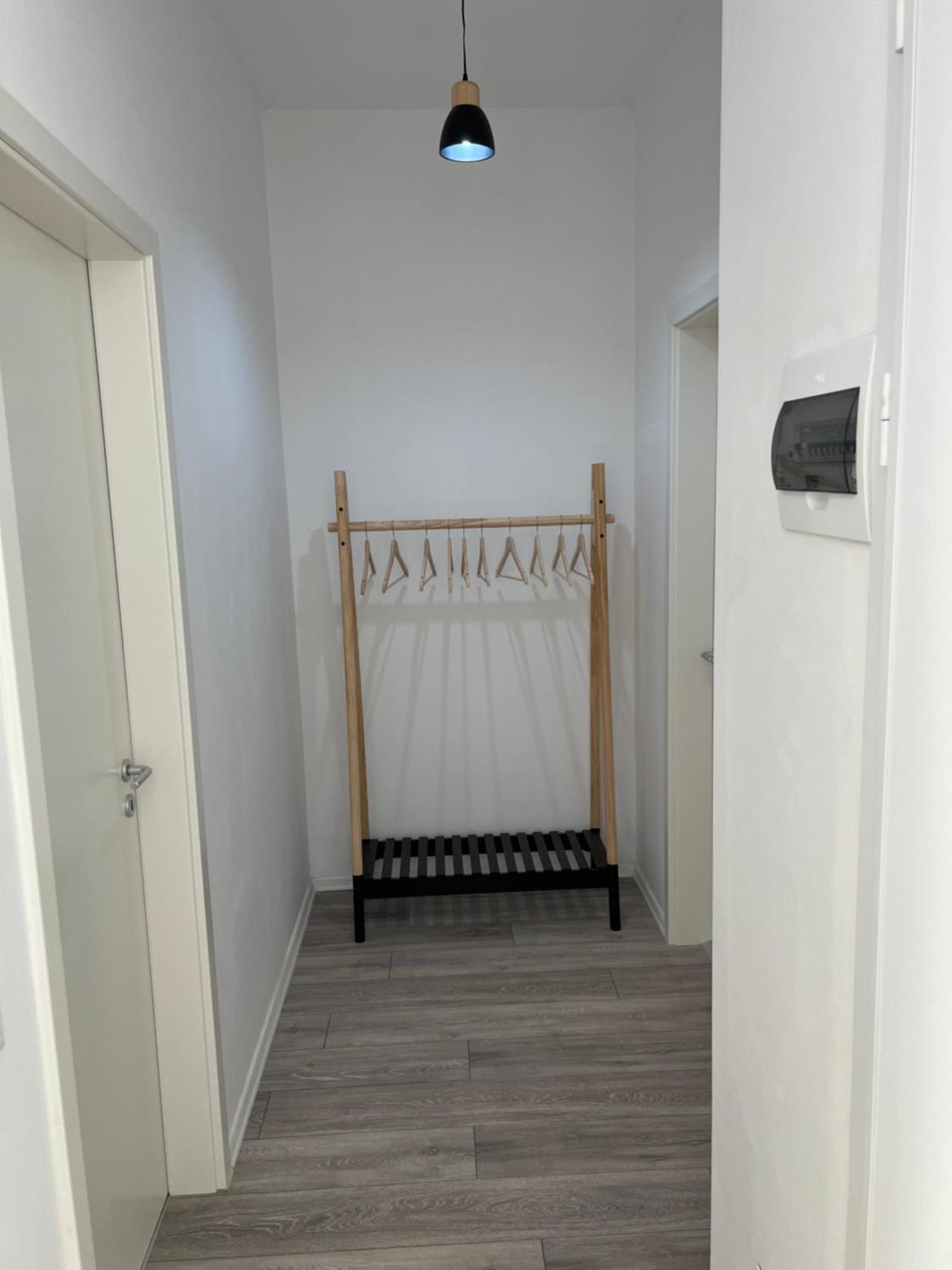 Sunflower Apartment Tirana Buitenkant foto